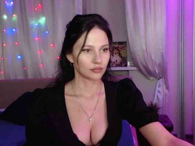 Zlata777 webcam