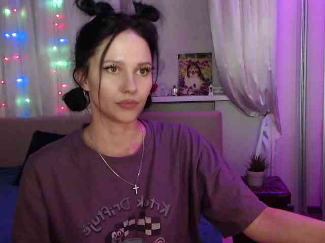 Zlata777 webcam