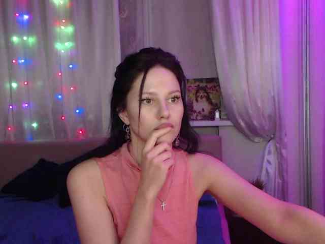 Zlata777 webcam