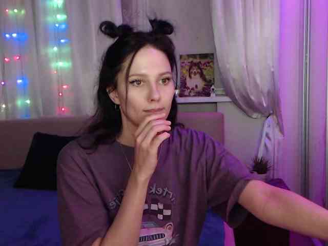 Zlata777 webcam
