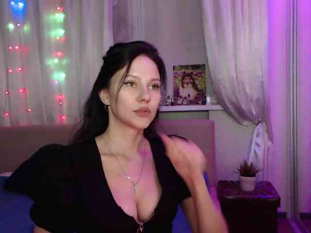 Zlata777 webcam
