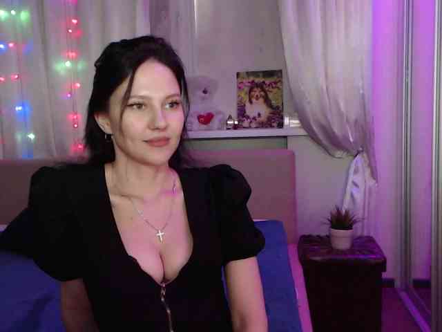 Zlata777 webcam