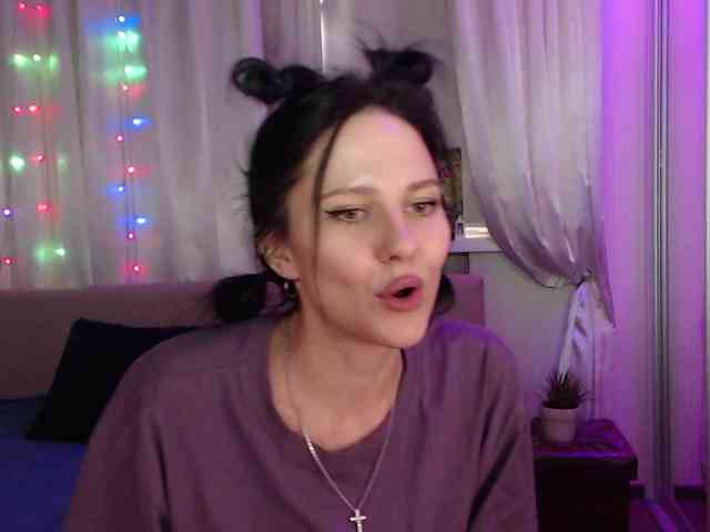 Zlata777 webcam