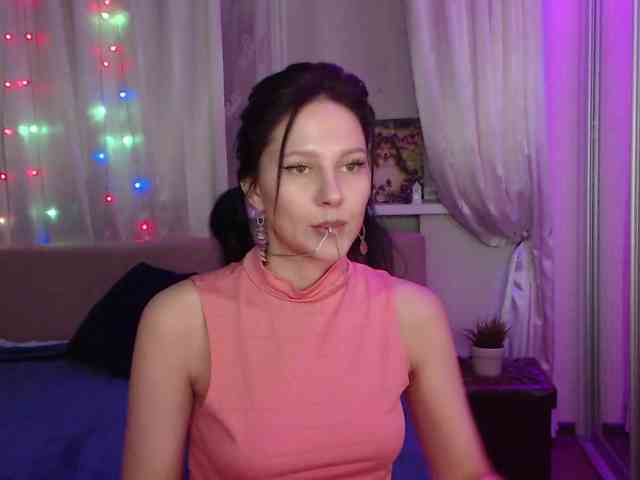 Zlata777 webcam
