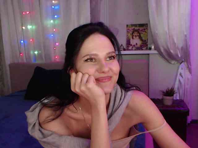 Zlata777 webcam