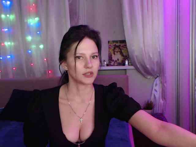 Zlata777 webcam