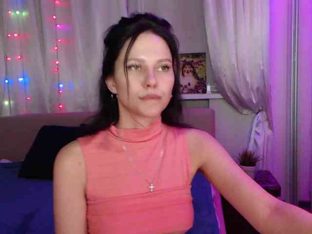 Zlata777 webcam