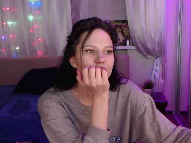 Zlata777 webcam
