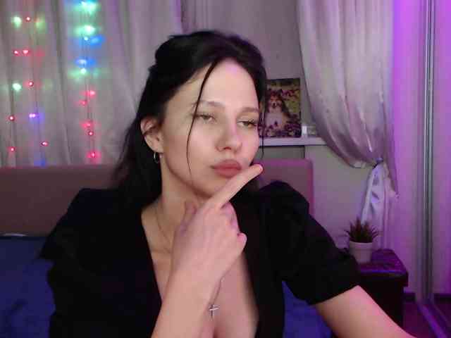 Zlata777 webcam