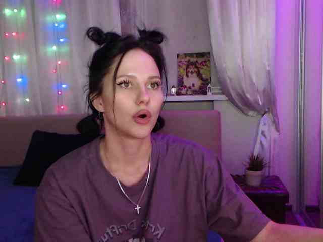 Zlata777 webcam