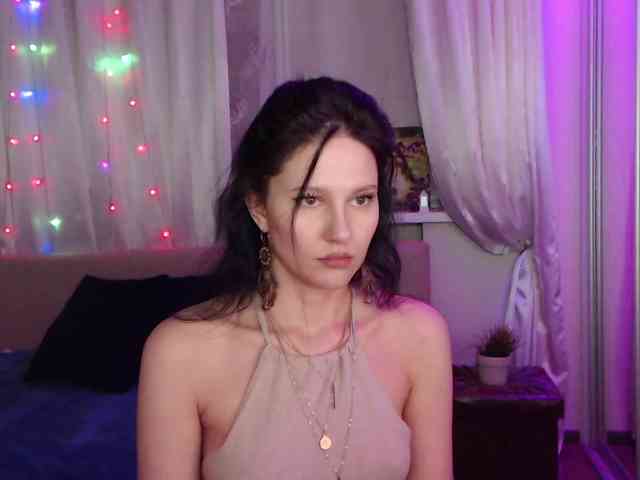 Zlata777 webcam