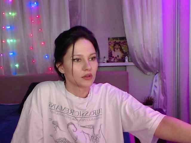 Zlata777 webcam