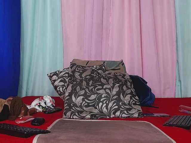 KarinaMolina's BongaCams show and profile