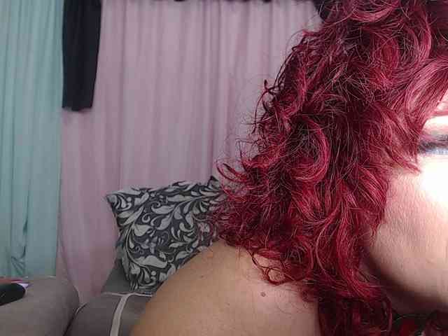 KarinaMolina webcam
