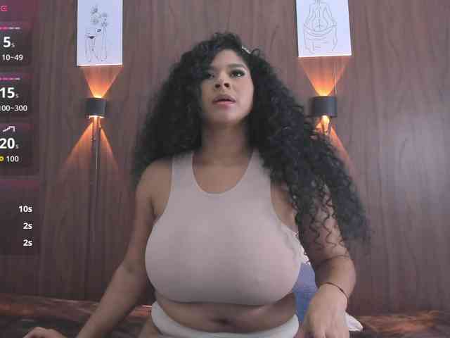 Adara--23 Live Webcam on BongaCams