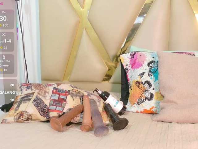 Preview of kinkyhousewifee