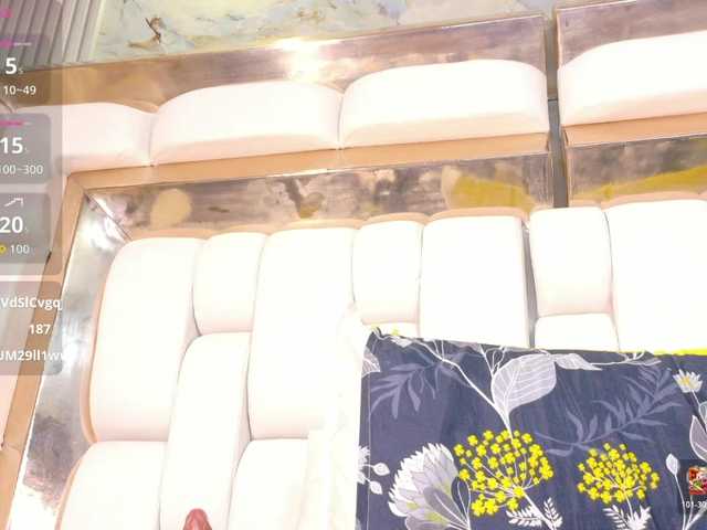 kinkyhousewifee's BongaCams show and profile