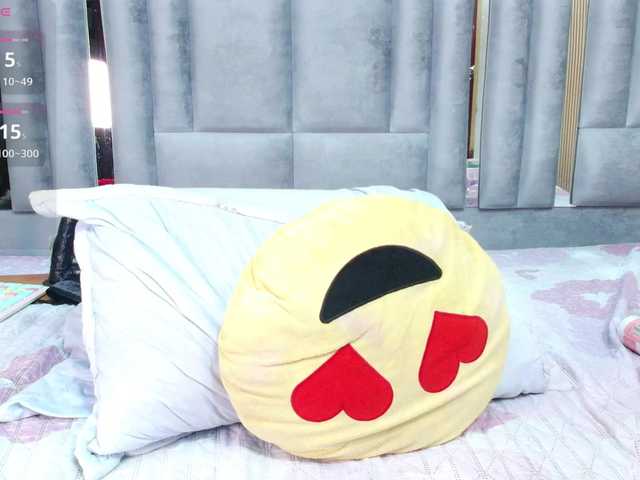 Preview of kinkyhousewifee