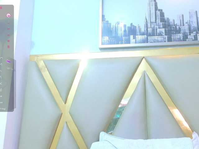 kinkyhousewifee webcam bongacams model stream image