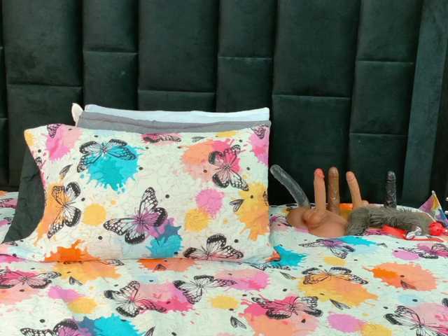 Preview of kinkyhousewifee