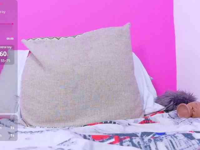 kinkyhousewifee webcam