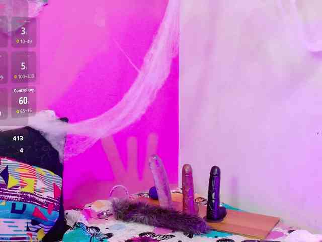 kinkyhousewifee webcam