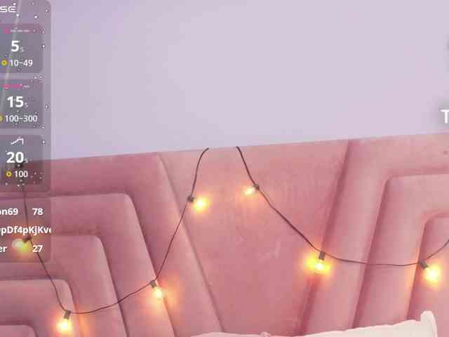 kinkyhousewifee webcam