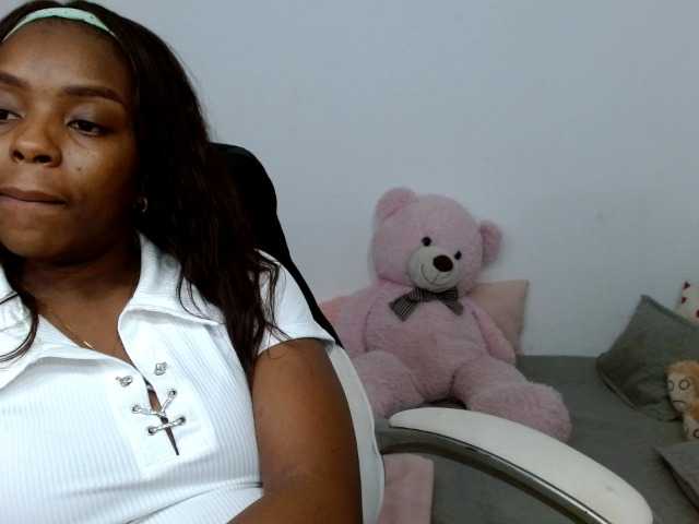 piliusme's BongaCams show and profile