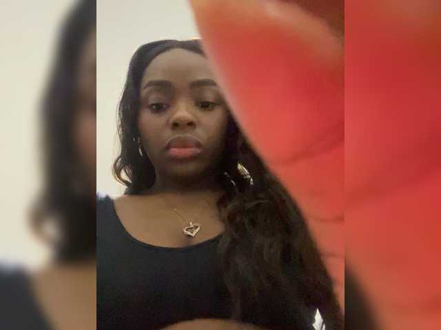 piliusme webcam bongacams model stream image