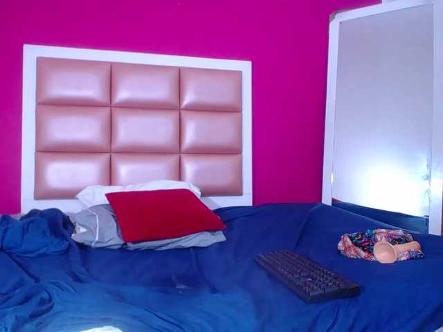 ebony-suggarmommy live cam