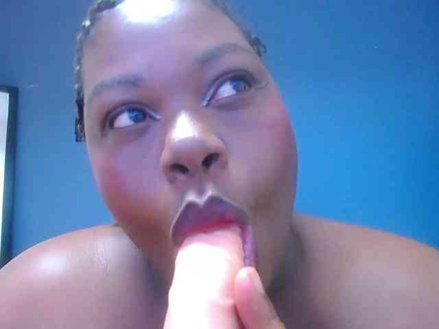 ebony-suggarmommy webcam