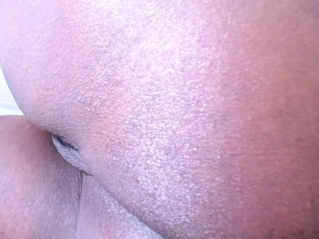 ebony-suggarmommy webcam