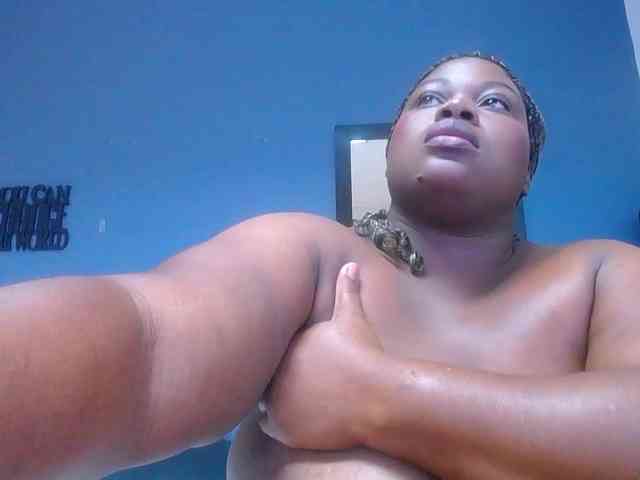 ebony-suggarmommy webcam