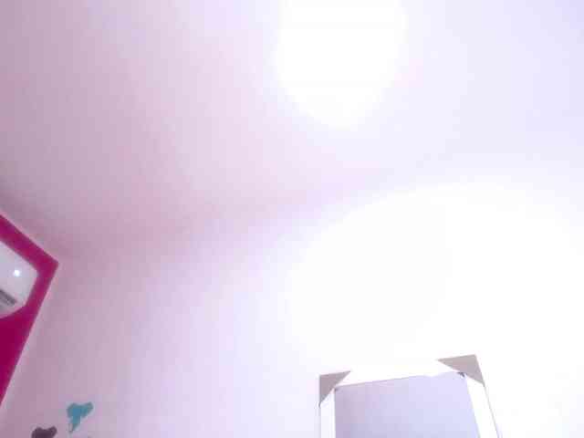 ebony-suggarmommy webcam