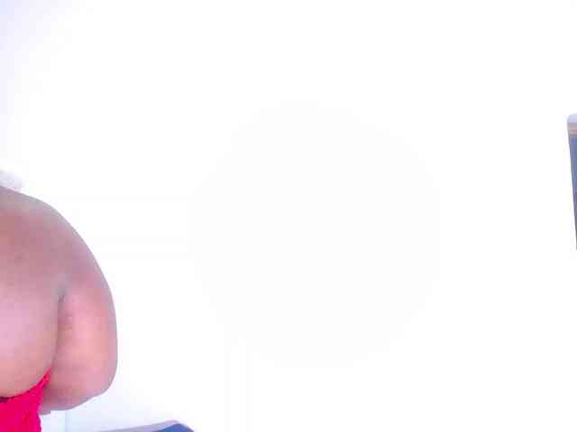 ebony-suggarmommy webcam