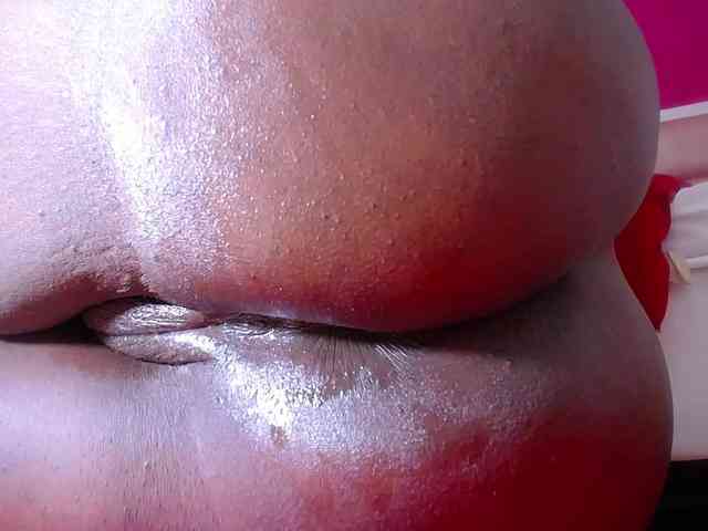 ebony-suggarmommy webcam