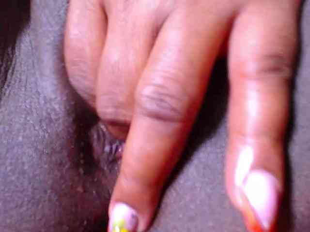 ebony-suggarmommy webcam