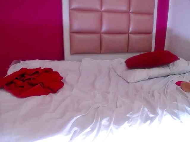 ebony-suggarmommy webcam