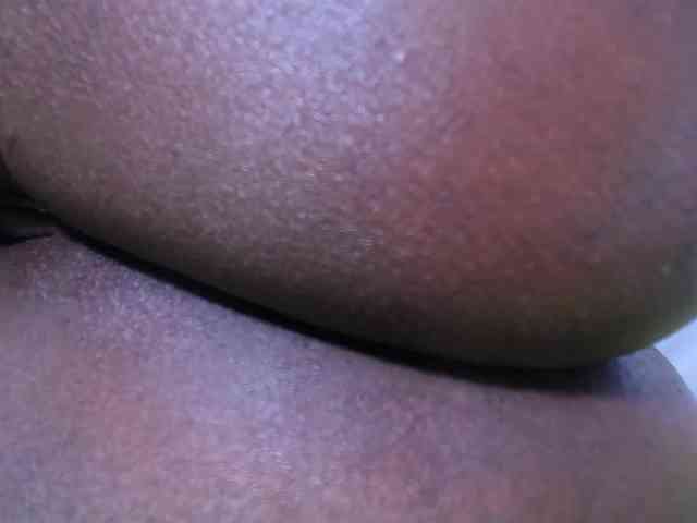 ebony-suggarmommy webcam