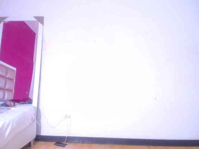 ebony-suggarmommy webcam