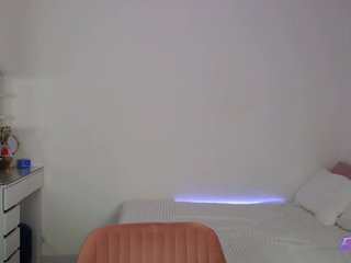 -EmilyxGrasez- Porn Show