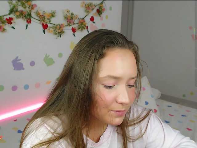 -EmilyxGrasez-'s BongaCams show and profile