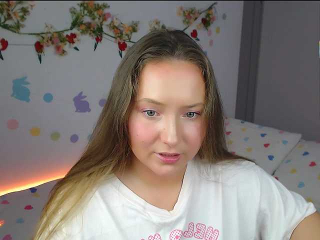 -EmilyxGrasez-'s BongaCams show and profile