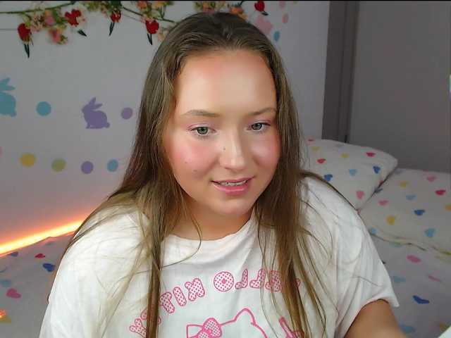 -EmilyxGrasez-'s BongaCams show and profile