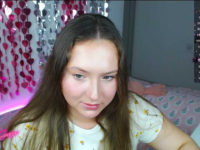-EmilyxGrasez-'s BongaCams show and profile