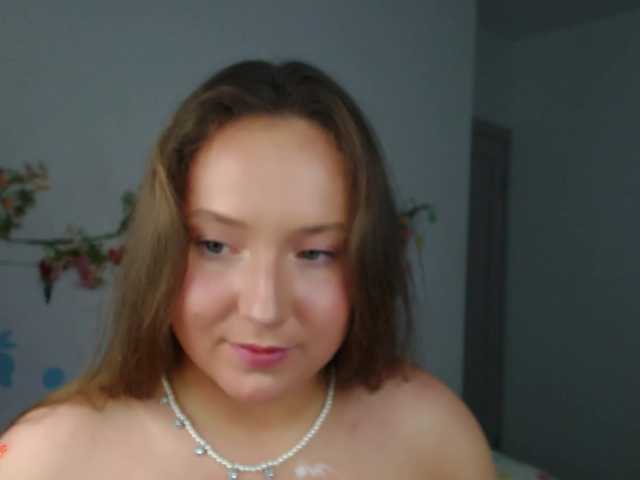 -EmilyxGrasez-'s BongaCams show and profile
