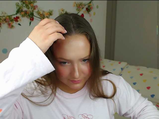 -EmilyxGrasez-'s BongaCams show and profile