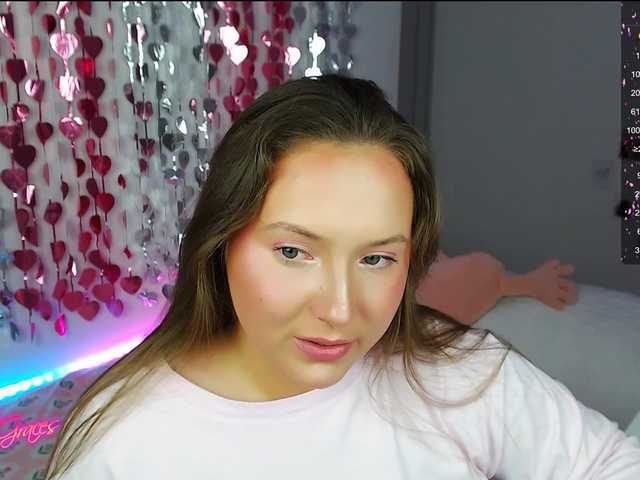 -EmilyxGrasez-'s BongaCams show and profile