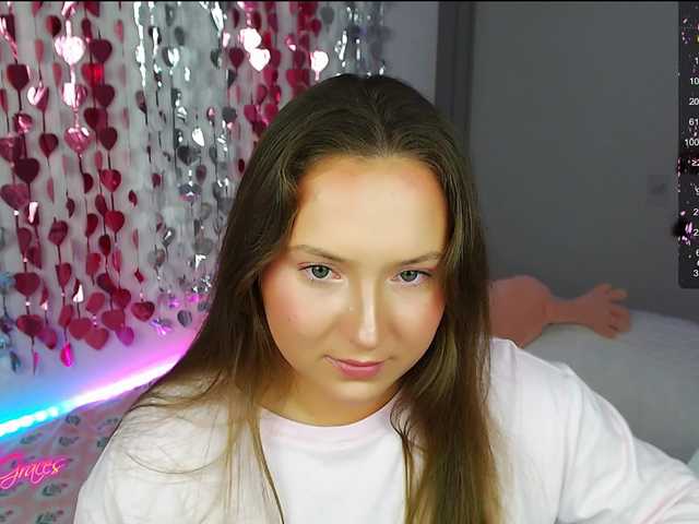 -EmilyxGrasez-'s BongaCams show and profile