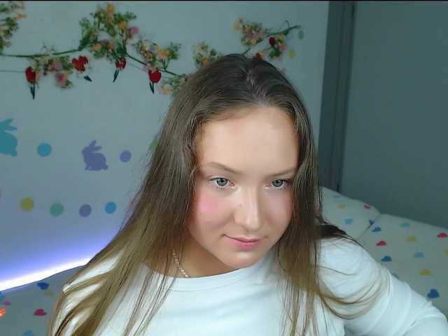 -EmilyxGrasez-'s BongaCams show and profile